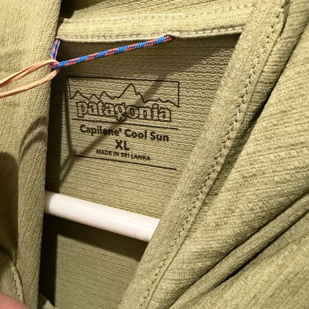 Patagonia Olive Green Long Sleeve Cool Sun Hoodie with Zip Chest Pocket - Picture 7 of 12